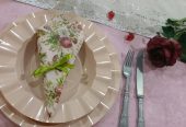 חנות לכלים חד־פעמיים וקישוטי שולחן